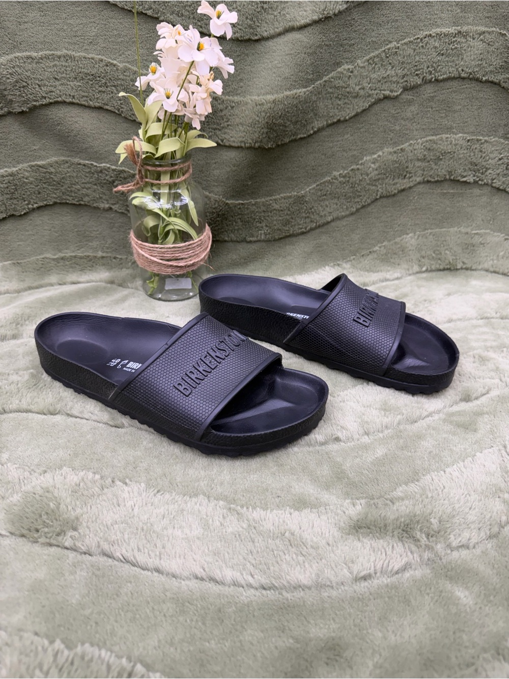 Birkenstock unisex slides